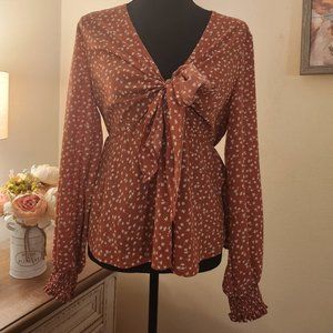 Autumn Elegance Floral Blouse - Chic and Versatile!